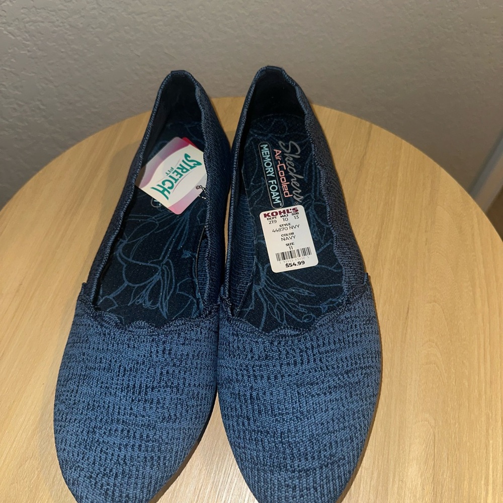 Women’s Sketchers Air-Cooled Memory Foam Flats
